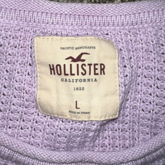 Hollister Knit Sweater - Picture 2 of 4